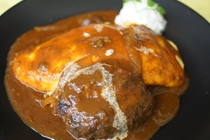 ビーフ入りデミグラスソース